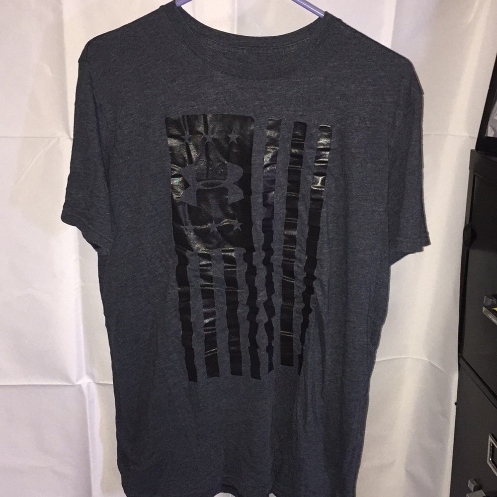 Under Armour Flag Tee Medium